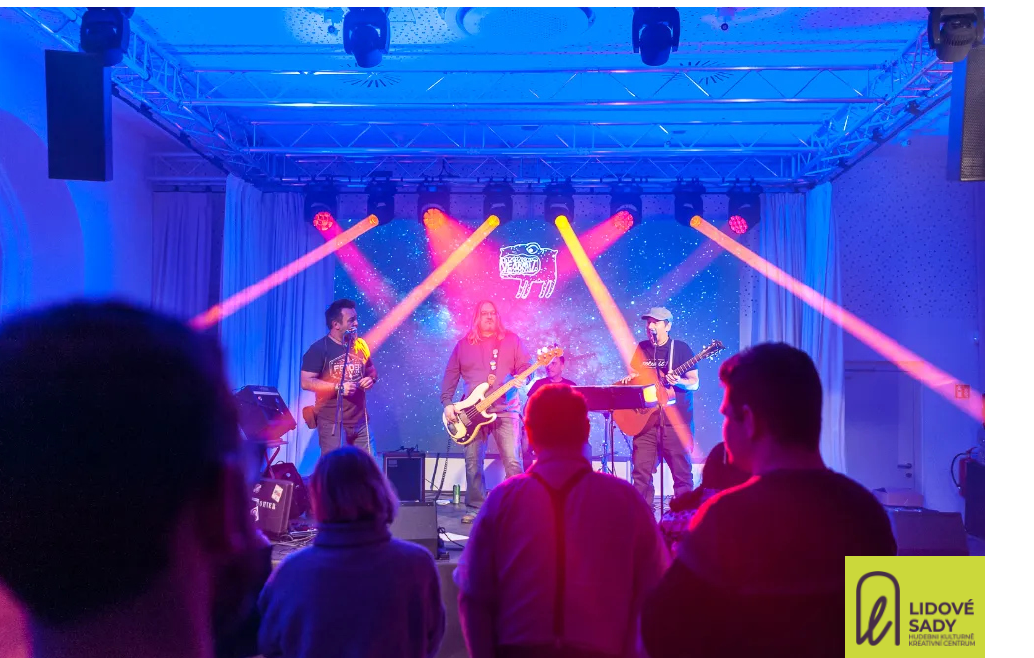 Direction B applied to a concert photo